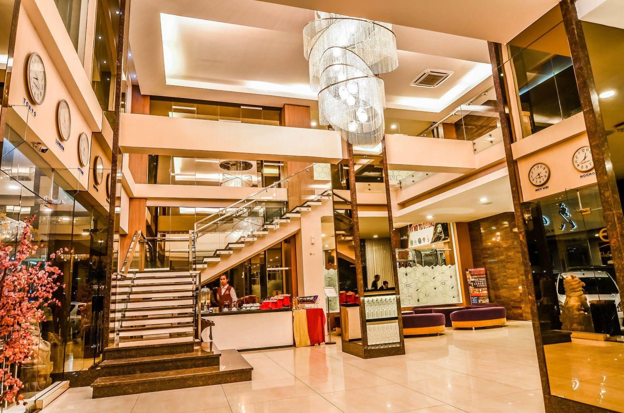 El Cavana Bandung Ngoại thất bức ảnh
